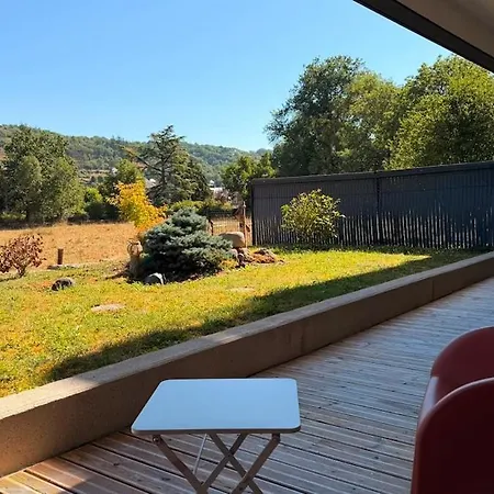 T2b Proche Centre Avec Parking Prive Gratuit Et Terrasse